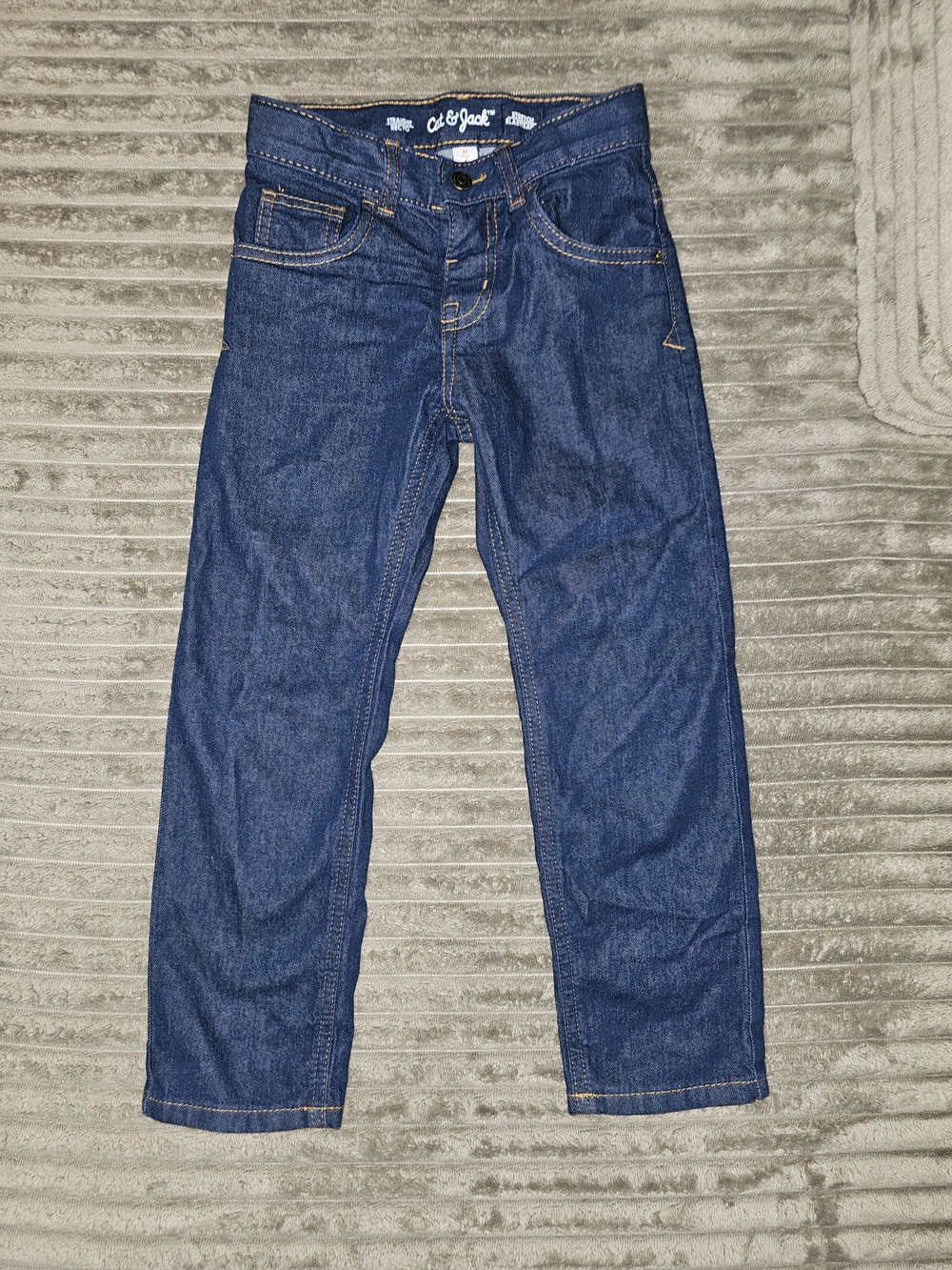 Cat & Jack boys' denim jeansBoys' Classic Blue Denim Jeans - KD16
